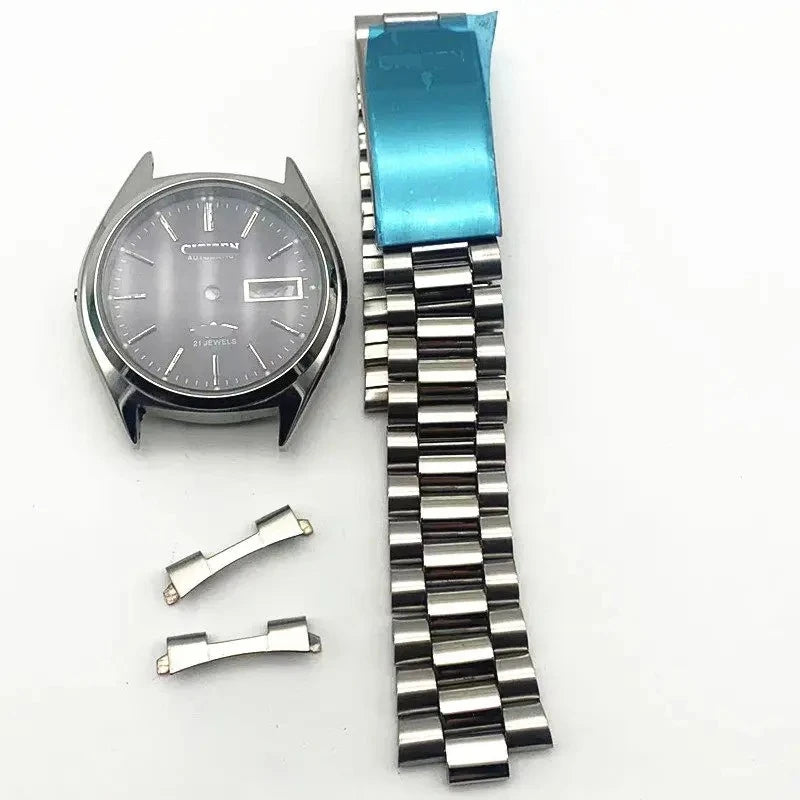 8200/8215 case Mirror stainless steel case Full set of 8205 movement watch accessories Men's old model
